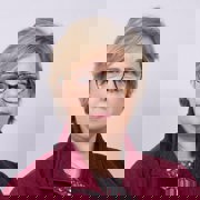 Roisin O Hanlon min min